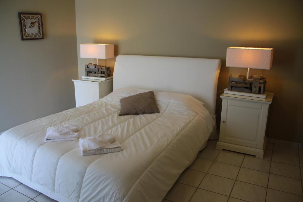 Captain Yiannis Hotel Vathy  Room photo